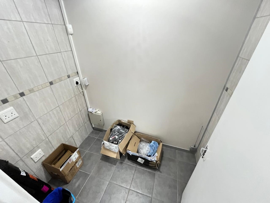 To Let commercial Property for Rent in Berea Eastern Cape
